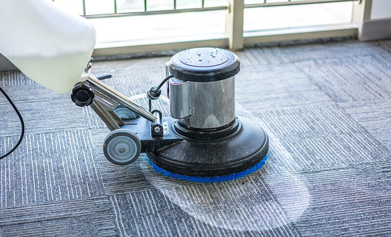 Extractors & Carpet Cleaning Machines
