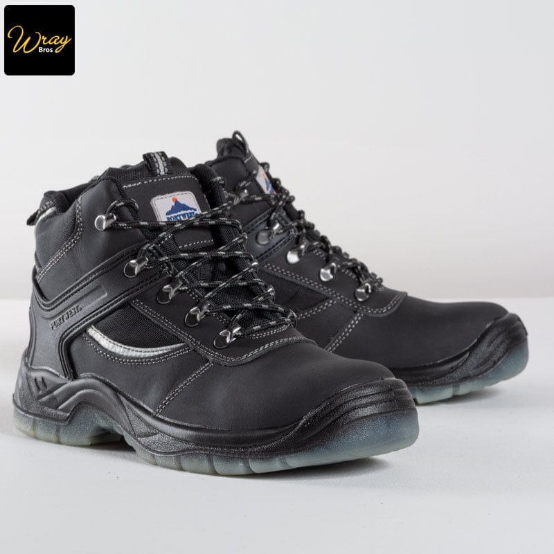 DD038  Mustang boot Portwest branded