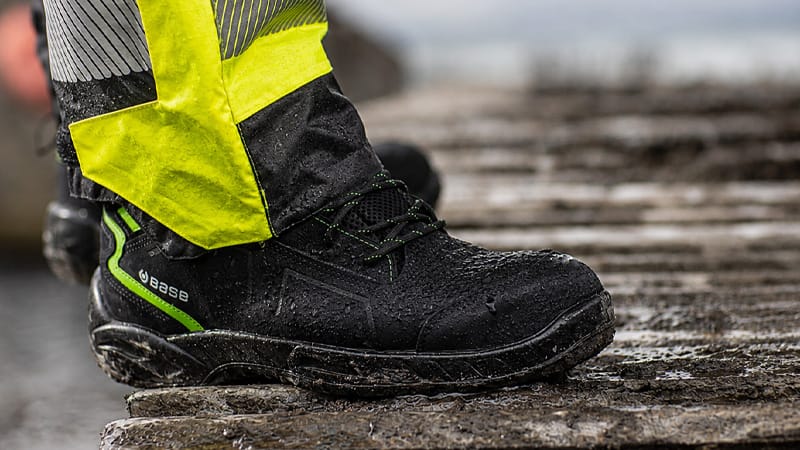 best waterproof safety boots 2026