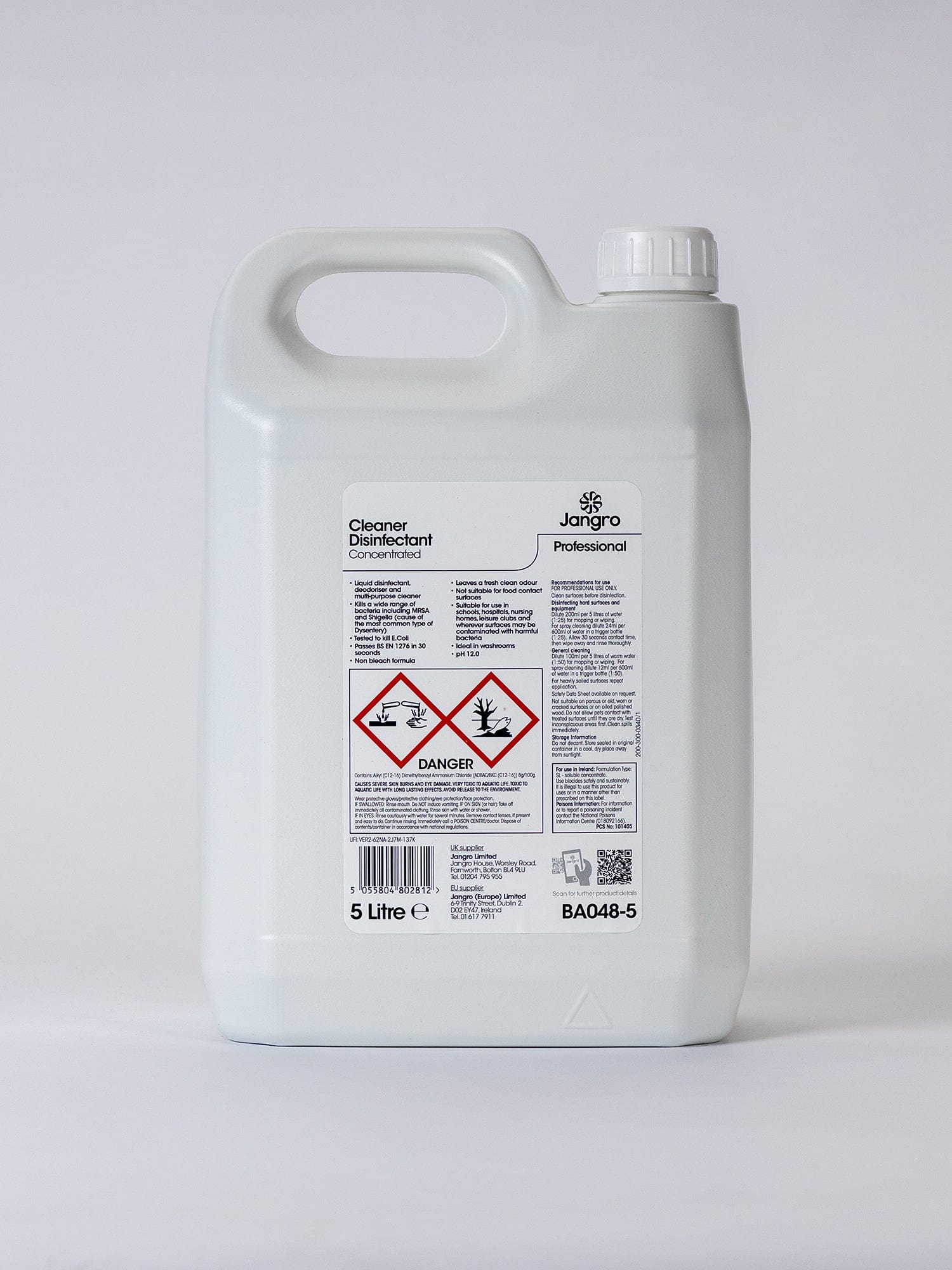 cleaner disinfectant suitable on all washable surfaces
