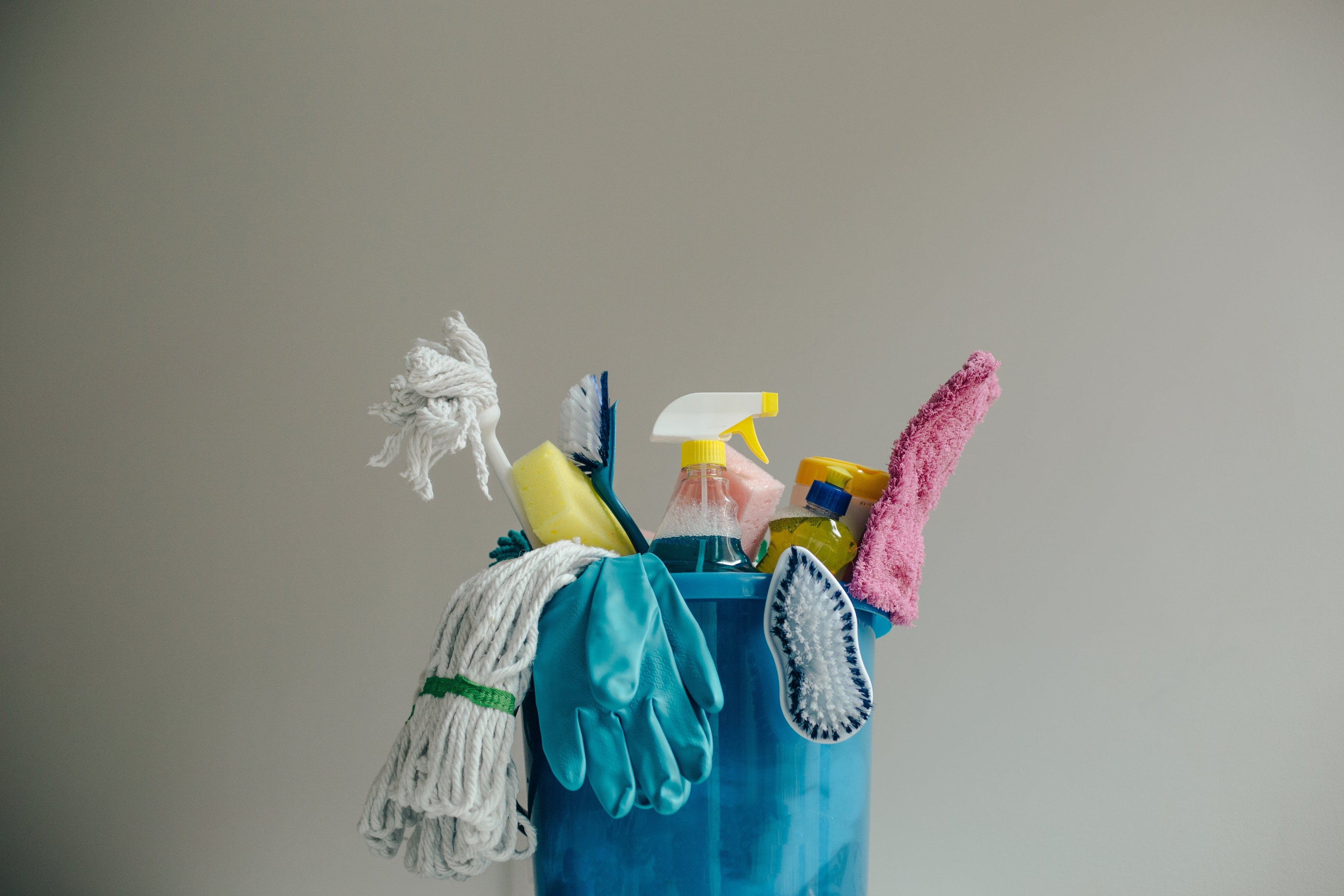cleaning supply bucket