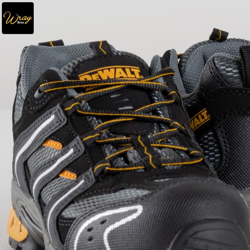 dewalt cutter lightweight safety trainer detail