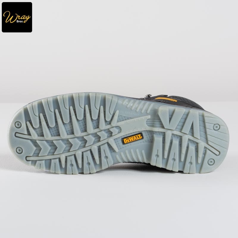 dewalt laser hiker safety boot durabilty