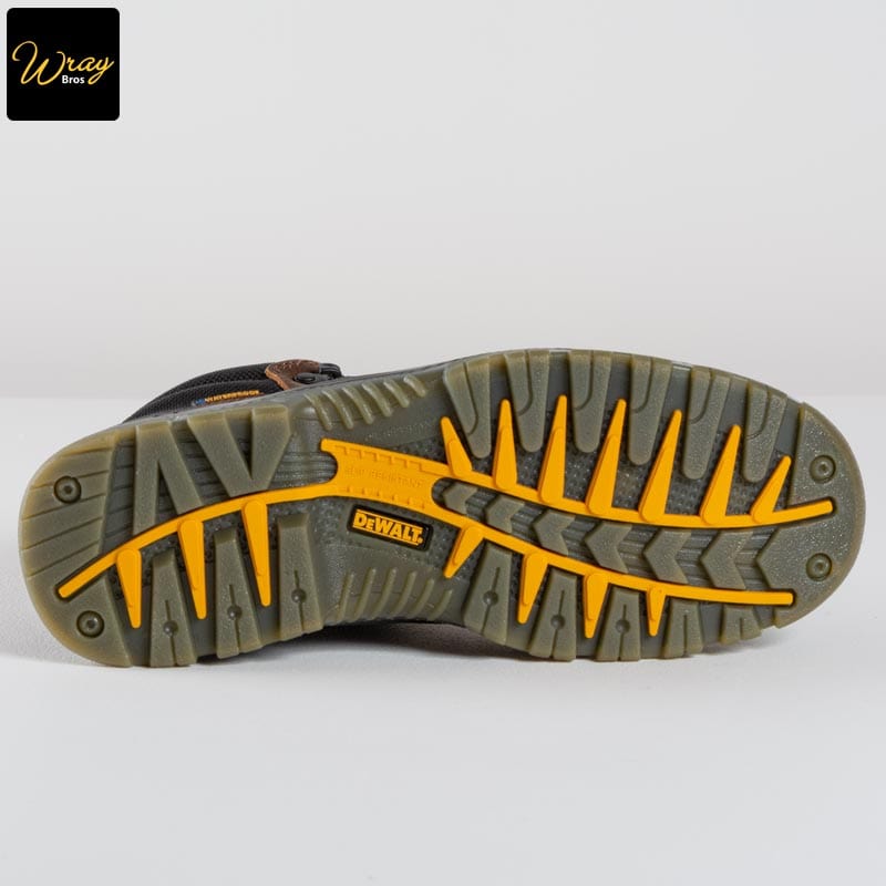 dewalt newark s3 safety boot sole hardwearing