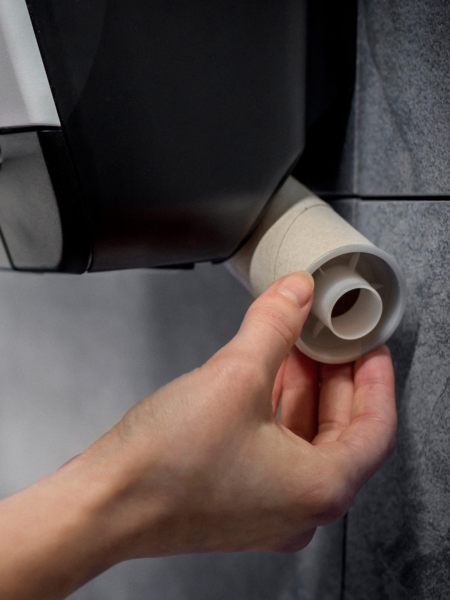 easy to refill katrin roll towel dispenser
