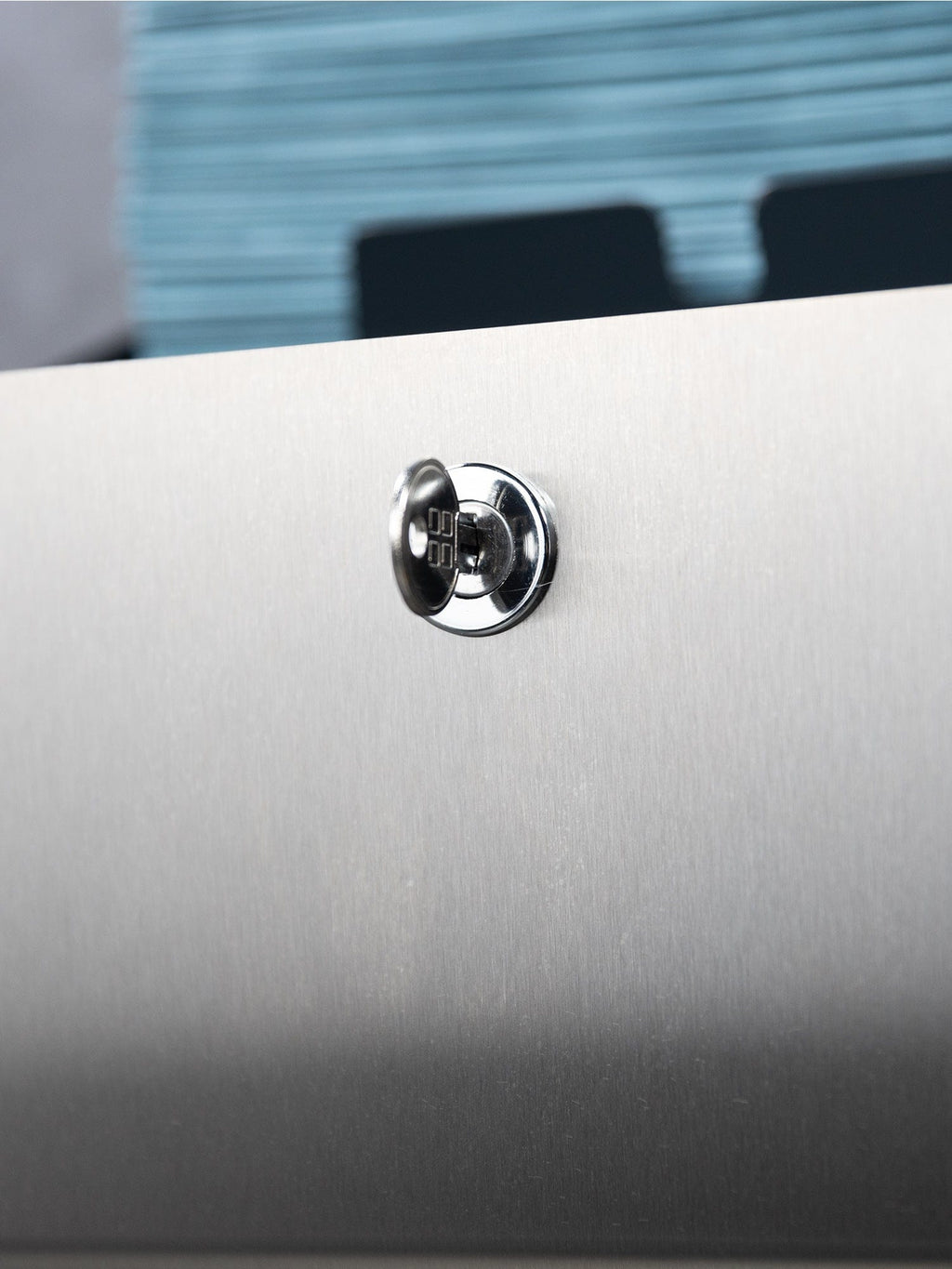 lockable synergise hand towel dispenser
