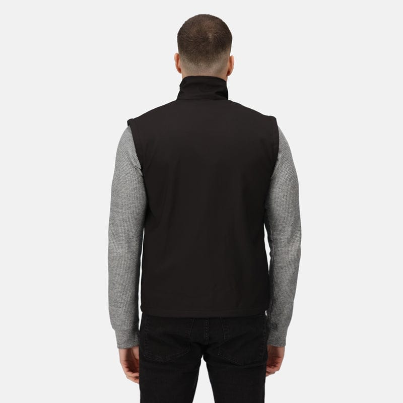 regatta softshell recycled bodywarmer black back