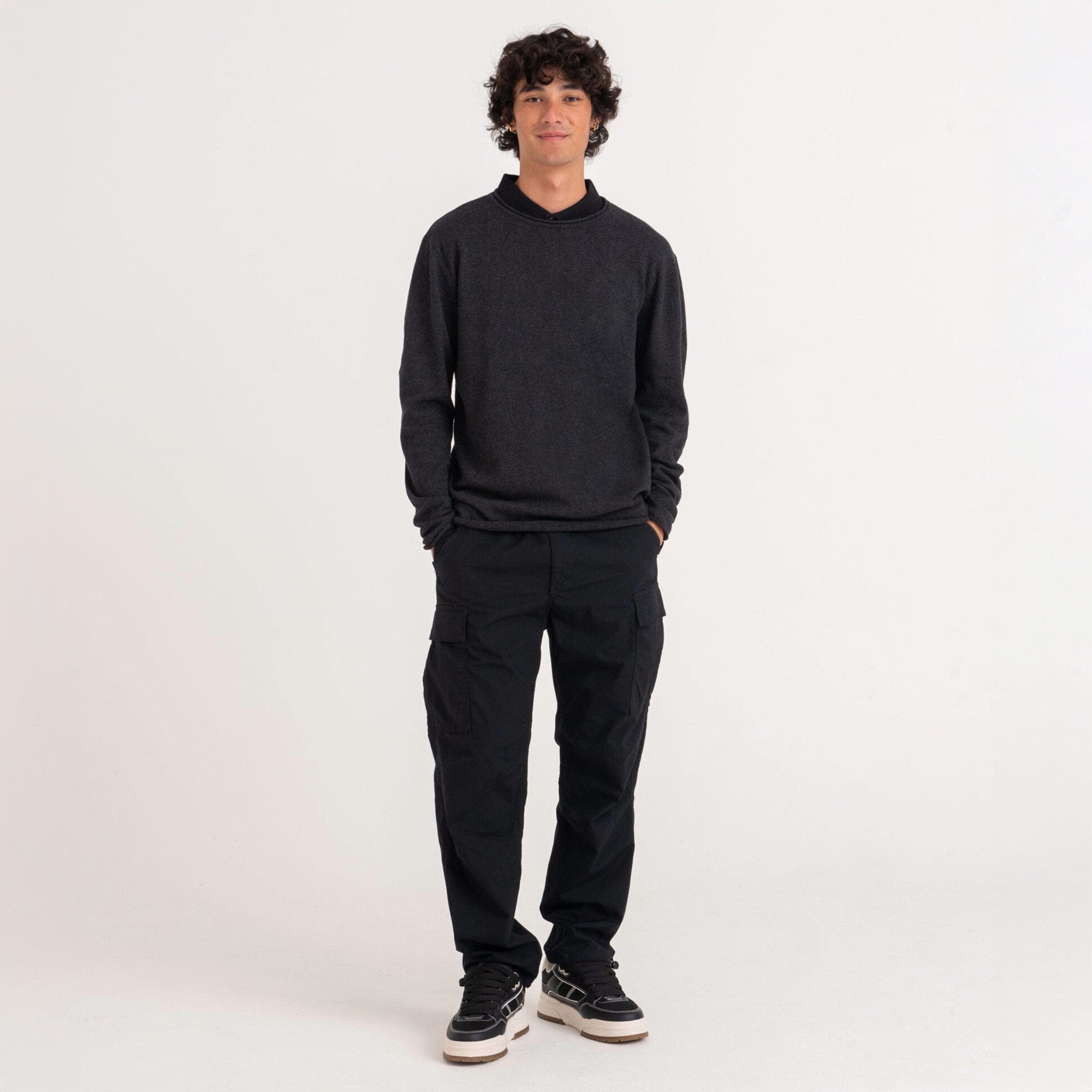 smart informal knit sweatshirt