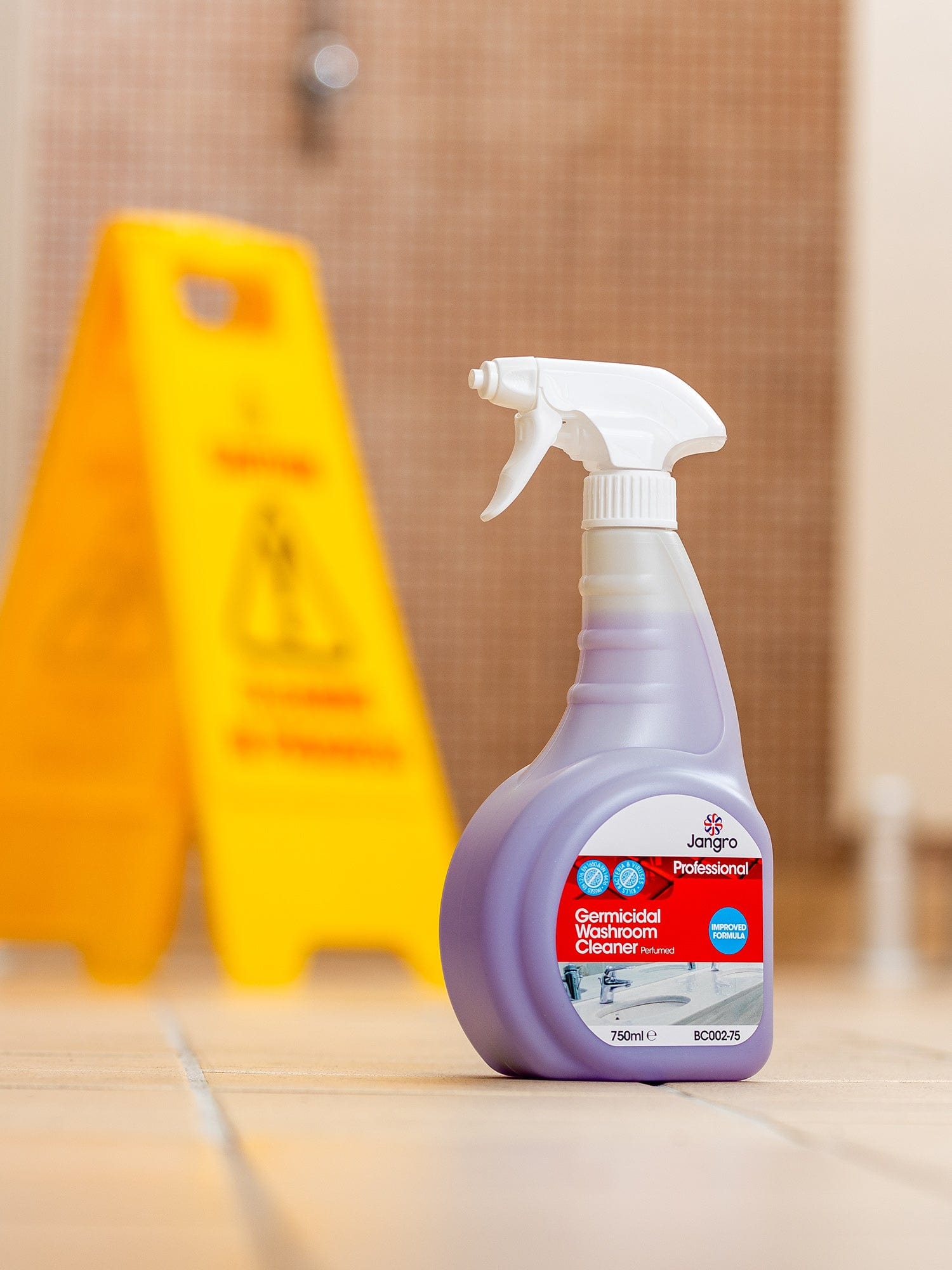 spray bottle germicidal cleaner