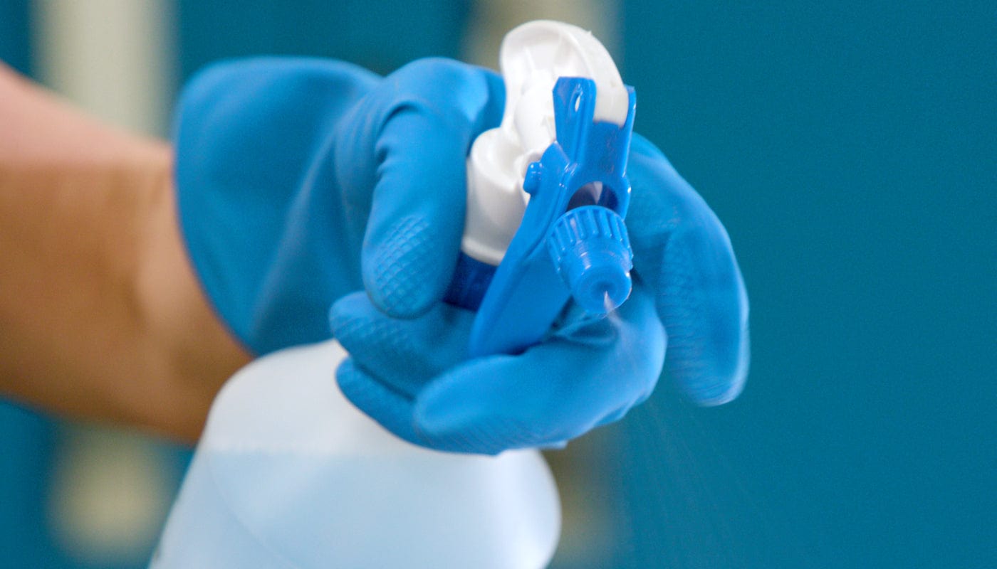 uom cleaning chemicals hero img