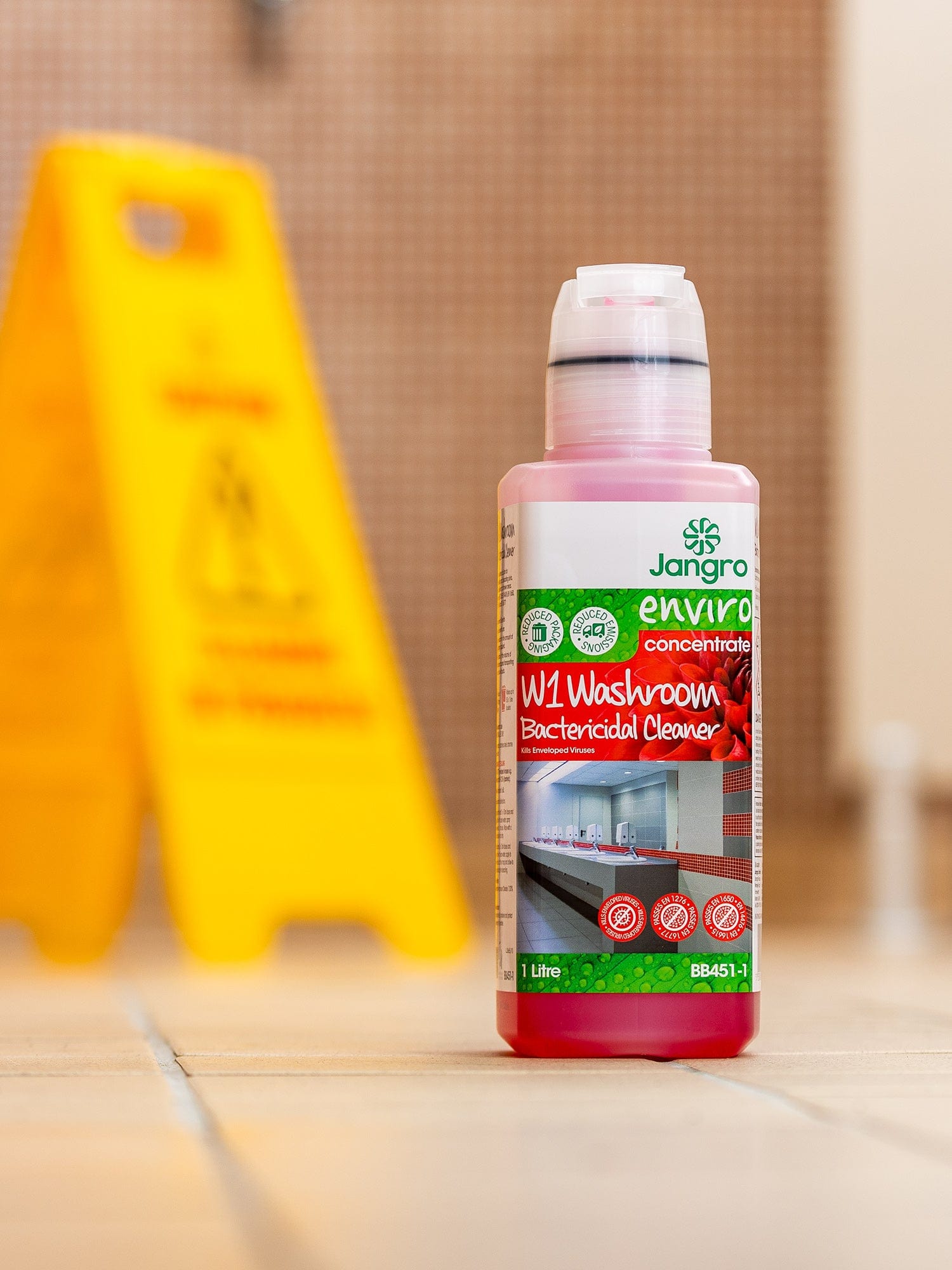 washroom cleaner with bactericidal
