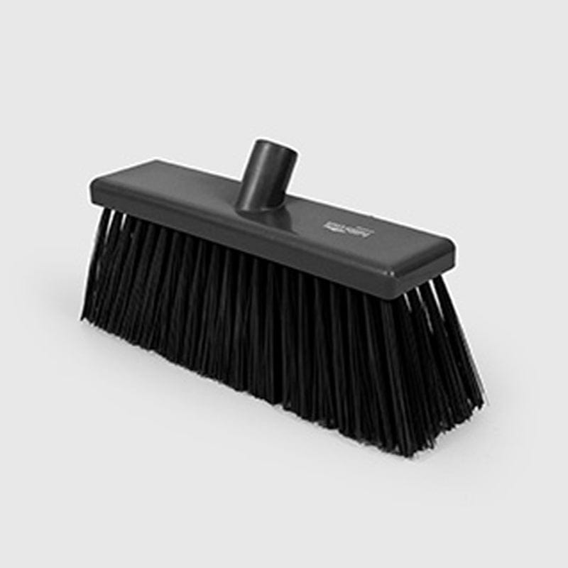 black stiff yard broom b757