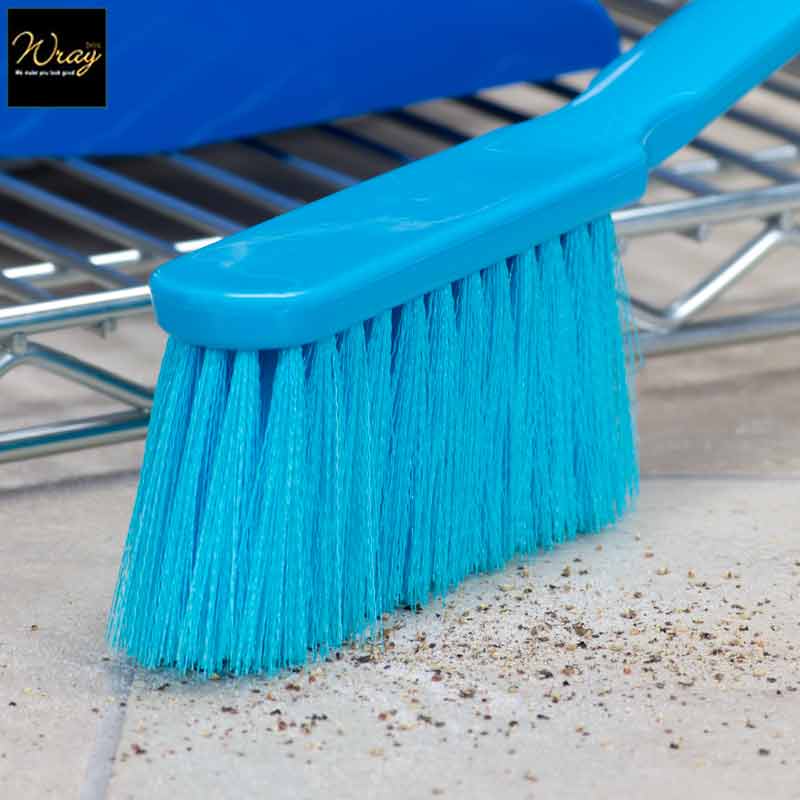 blue colour coded b1060 brush