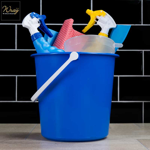 blue round bucket