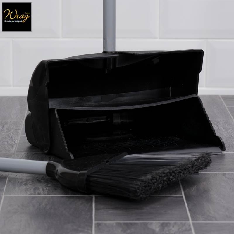 cheap lobby pan and brush
