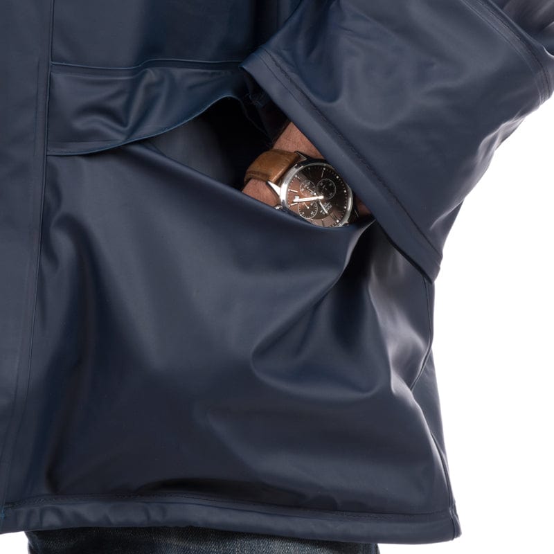 durable front pockets beeswift jacket
