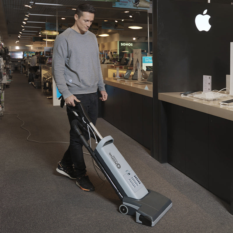 ergonomic retail vacuum cleaner nilfisk